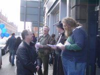 ../images/120403i.jpg (8908 bytes)